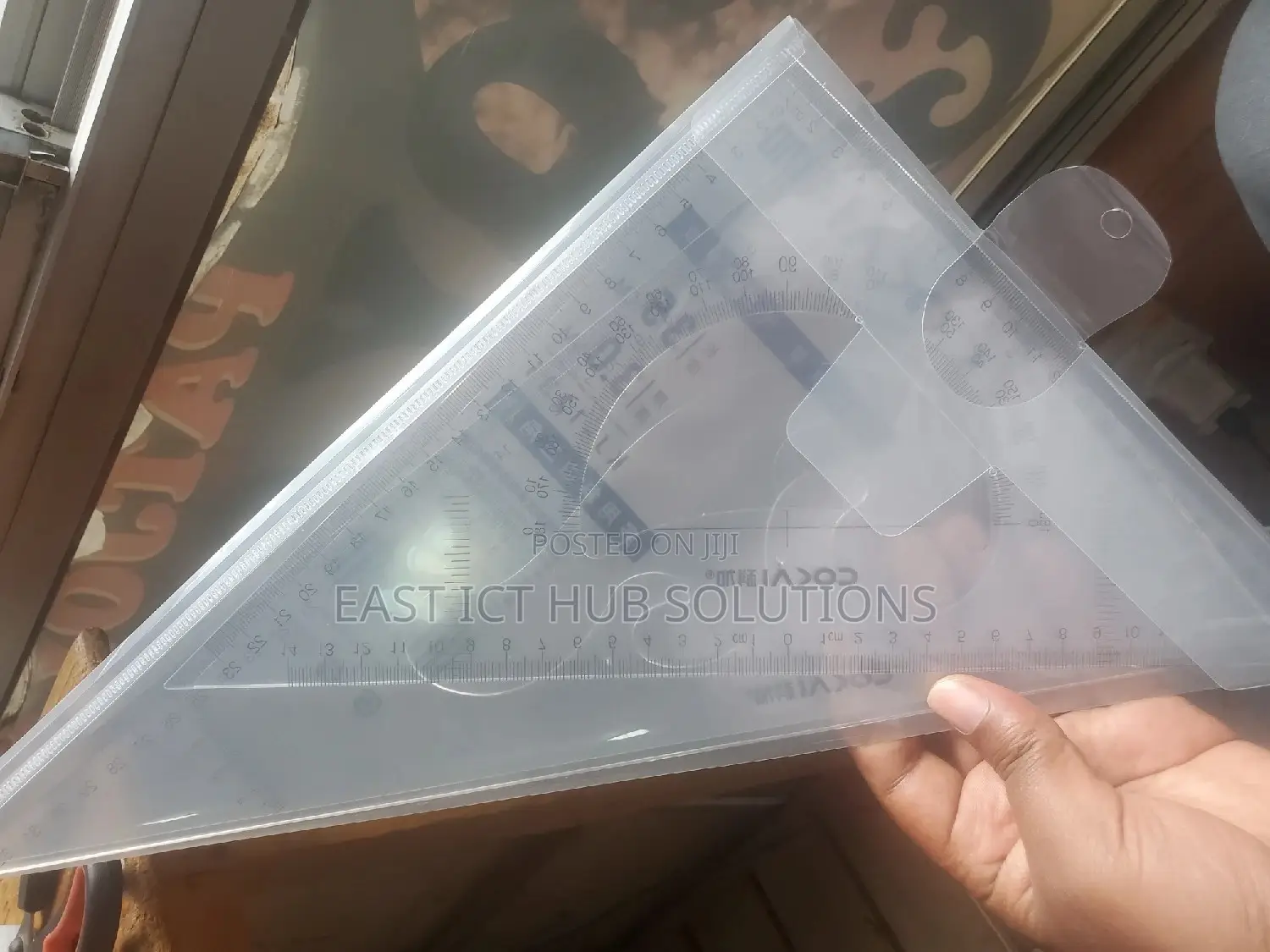 Set Square Available