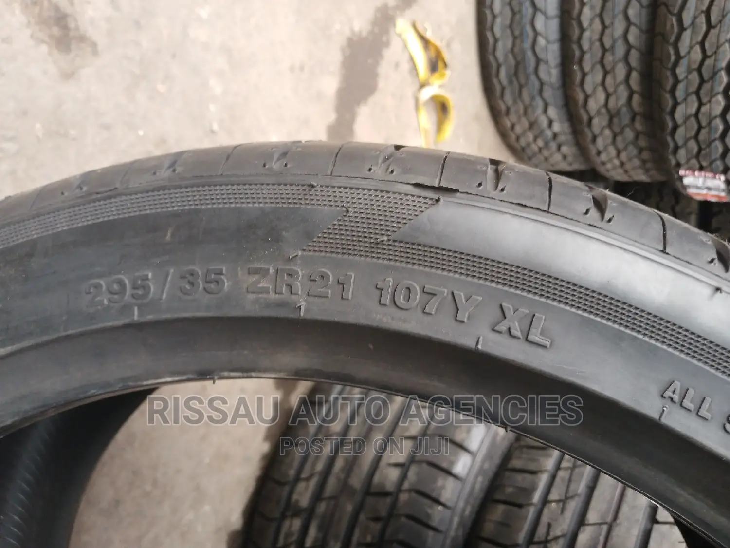 295/35 ZR 21 Accelera Low Profile Tyres Made in Indonesia.