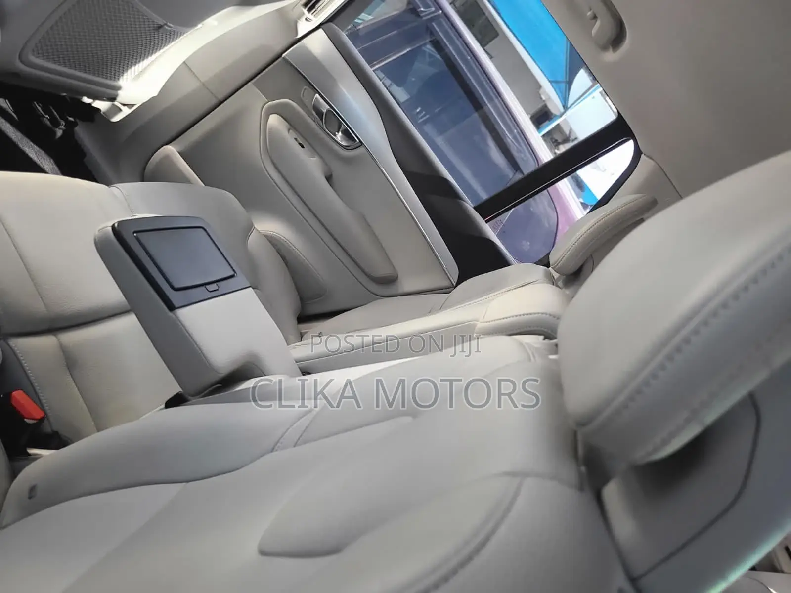 Volvo XC90 2017 Silver