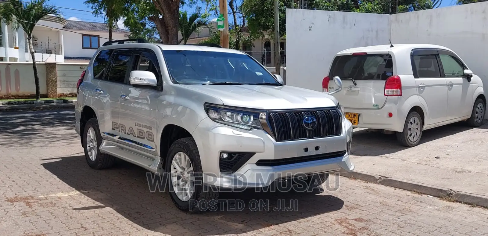 Toyota Land Cruiser Prado 2017 Silver