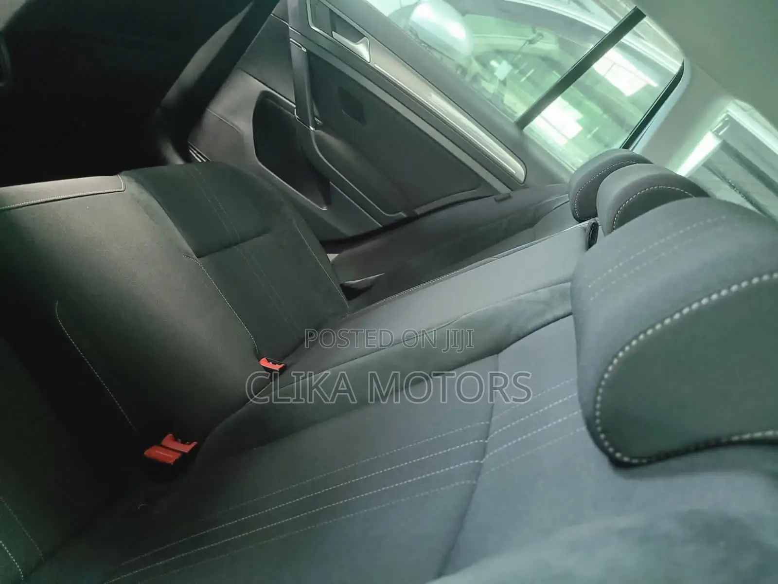 Volkswagen Golf 2016 Silver