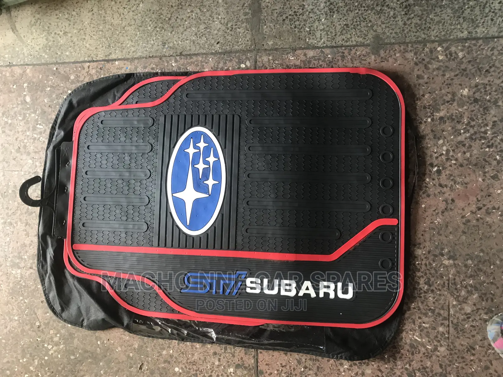 Subaru Universal Mats