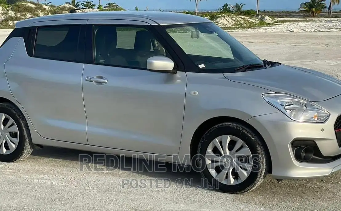Suzuki Swift 2017 Silver