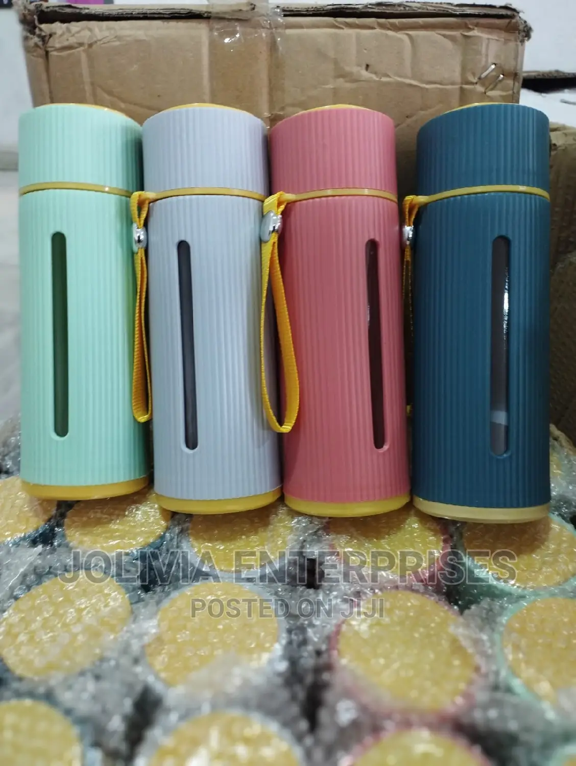 Borosilicate Glass Water Bottle That Can Hold Hot Water