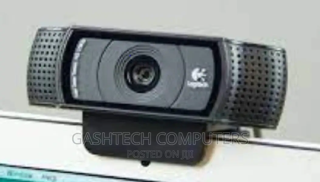 < Pro HDC920 Logitech C920 Pro HD Webcam