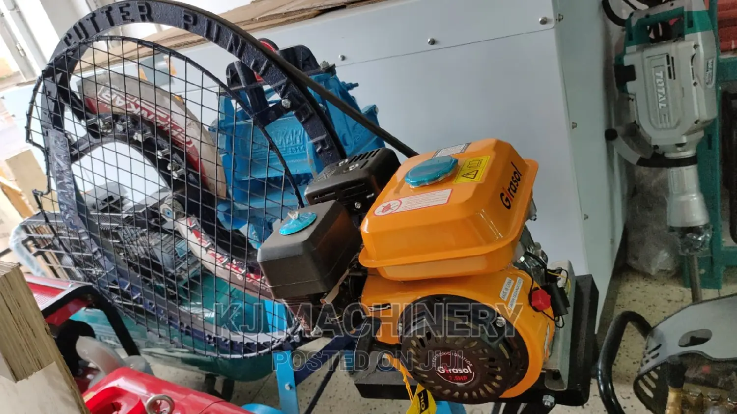 Gasoline Powered Petrol Driven Shankar Chaff Cutter