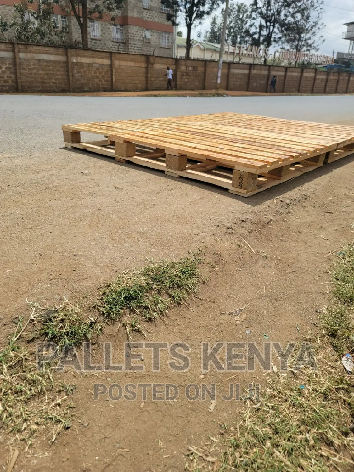 5*6 Pallet Bed- Blazed and Detachable( Sehf)