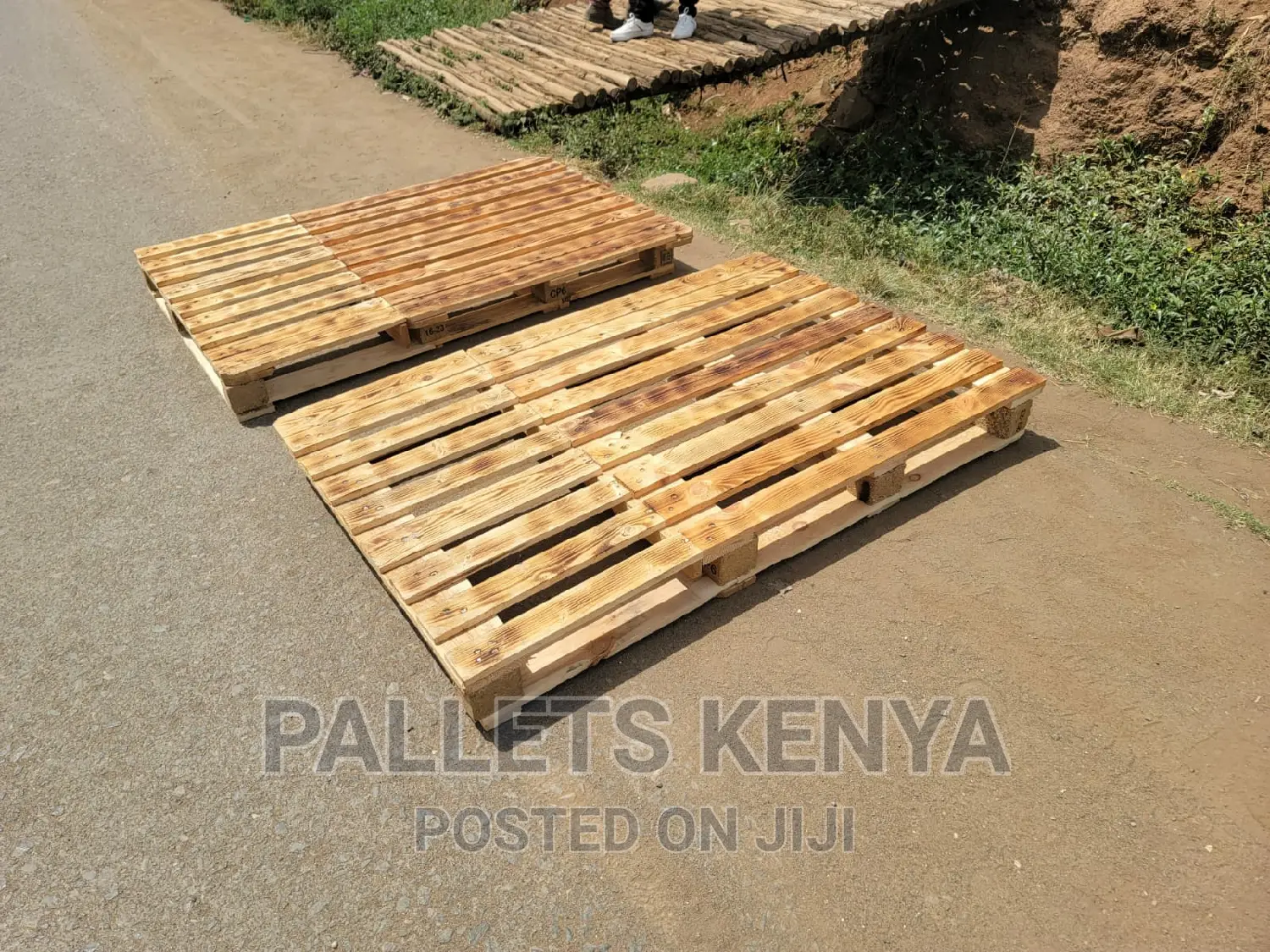 5*6 Pallet Bed- Detachable and Blazed. (DWG).
