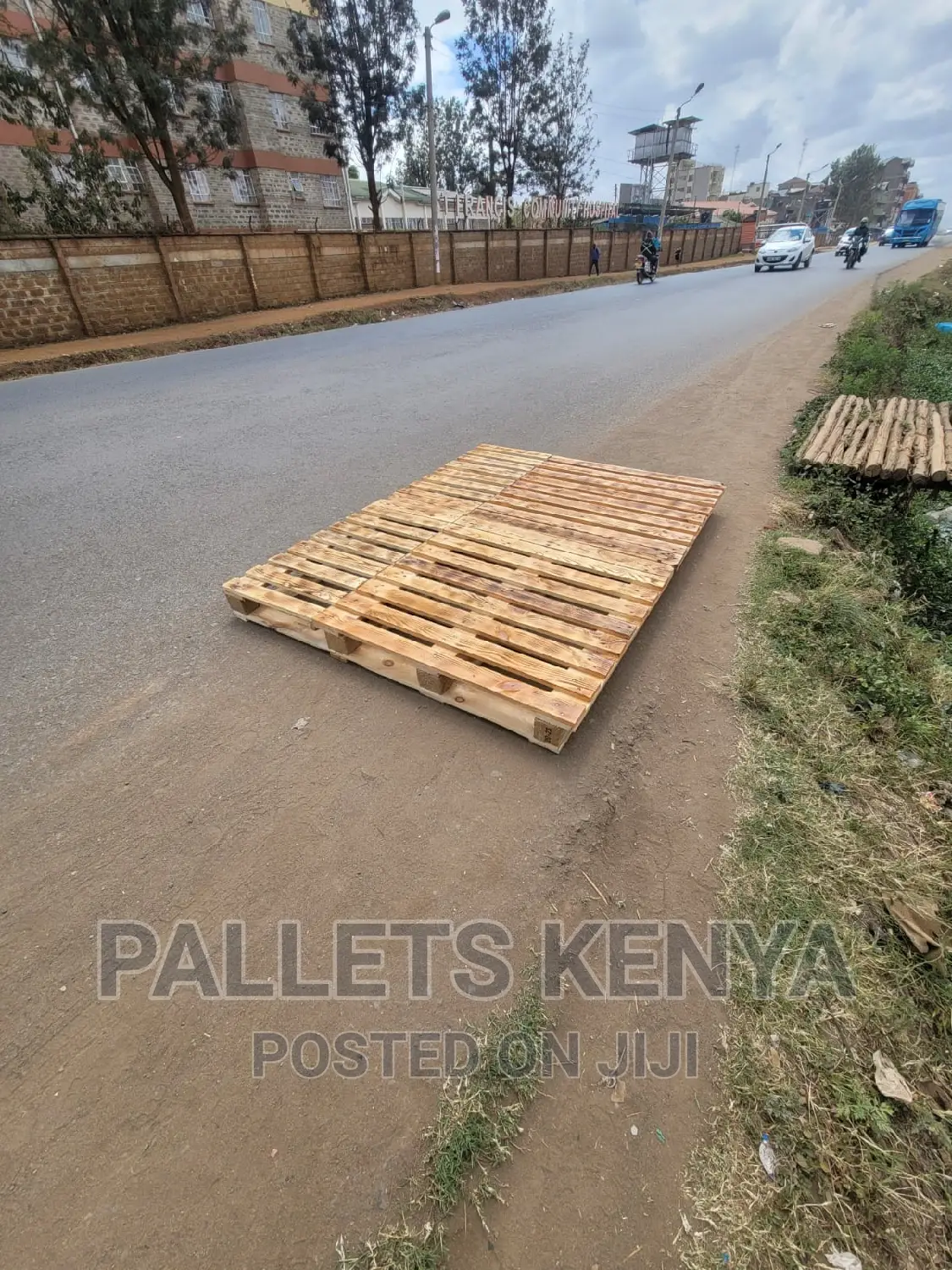 Pallet Bed- Blazed and Detachable (DPS )