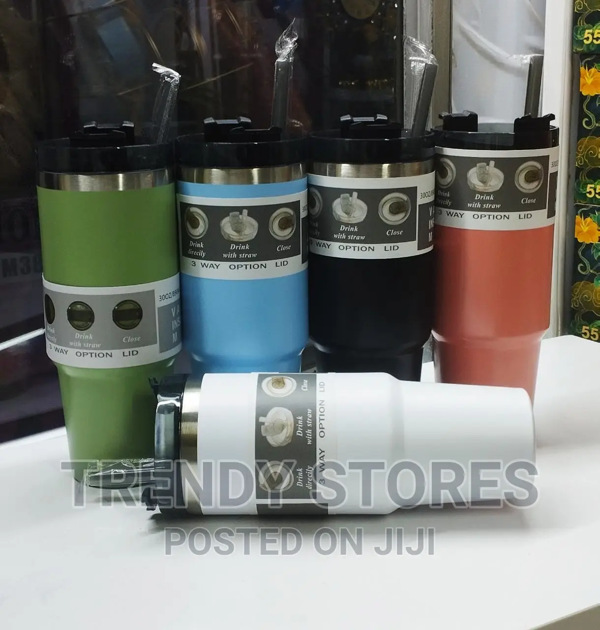 900mls Thermal Cup Insulation Hot and Cool Cup Flask
- .