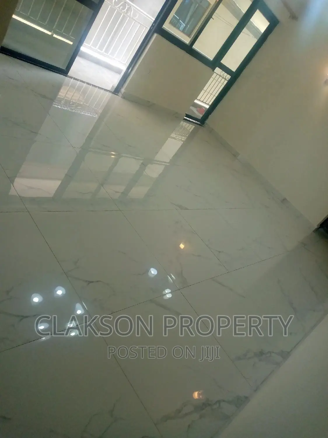 2bdrm Apartment in Yaya Center, Kilimani for rent