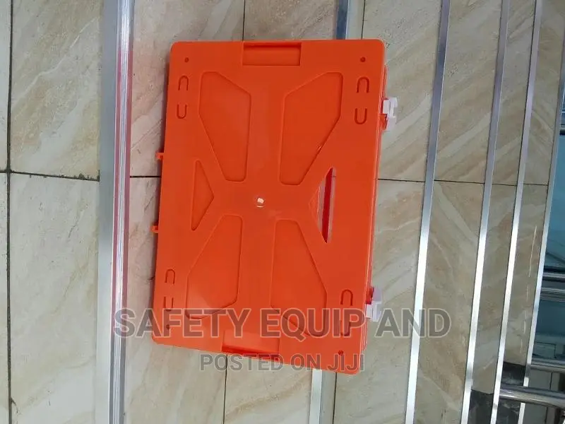First Aid /Plastic Box
