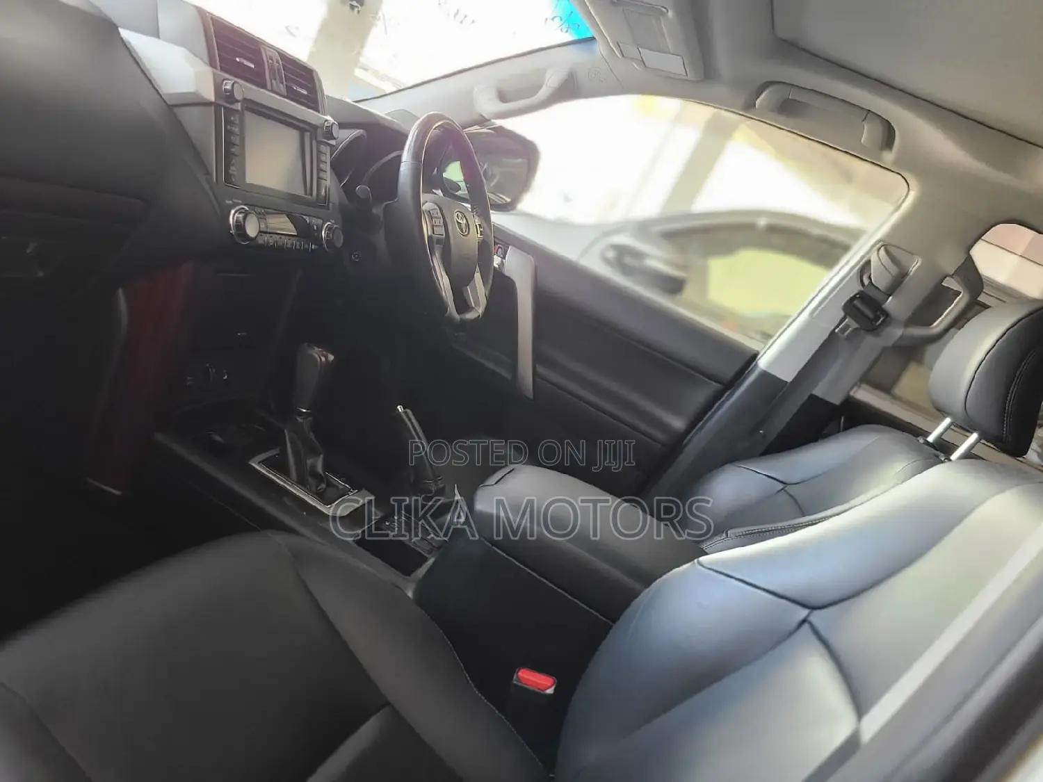 Toyota Land Cruiser Prado 2016 White