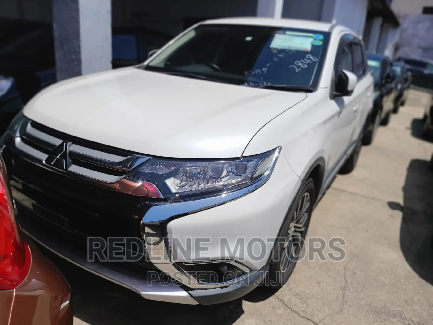Mitsubishi Outlander 2016 White