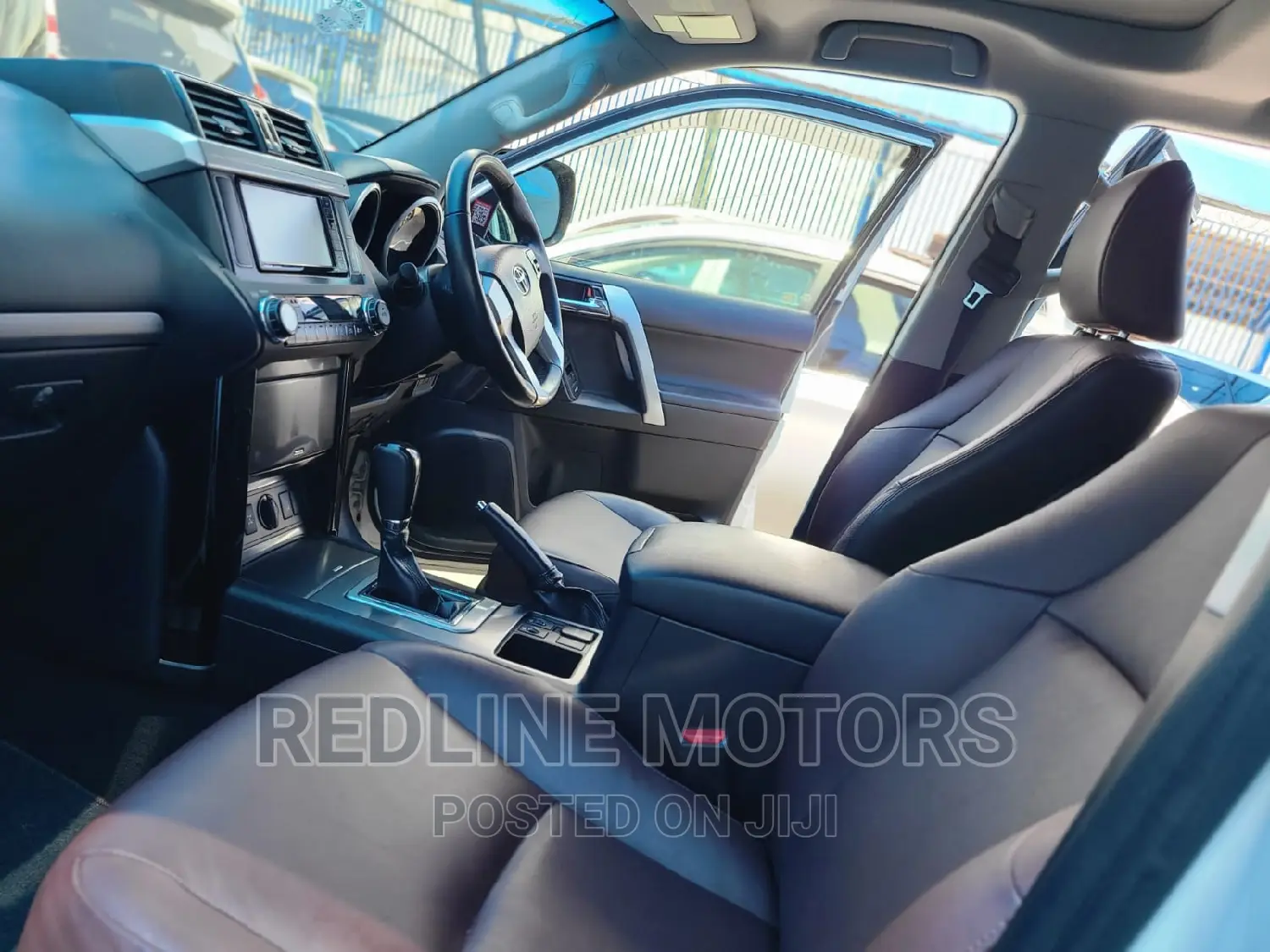 Toyota Land Cruiser 2016 White