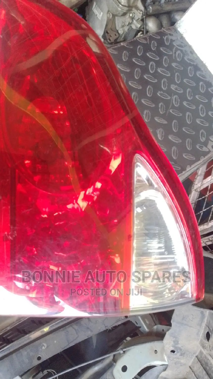 Ipsum 2005 Rear Boot Lights