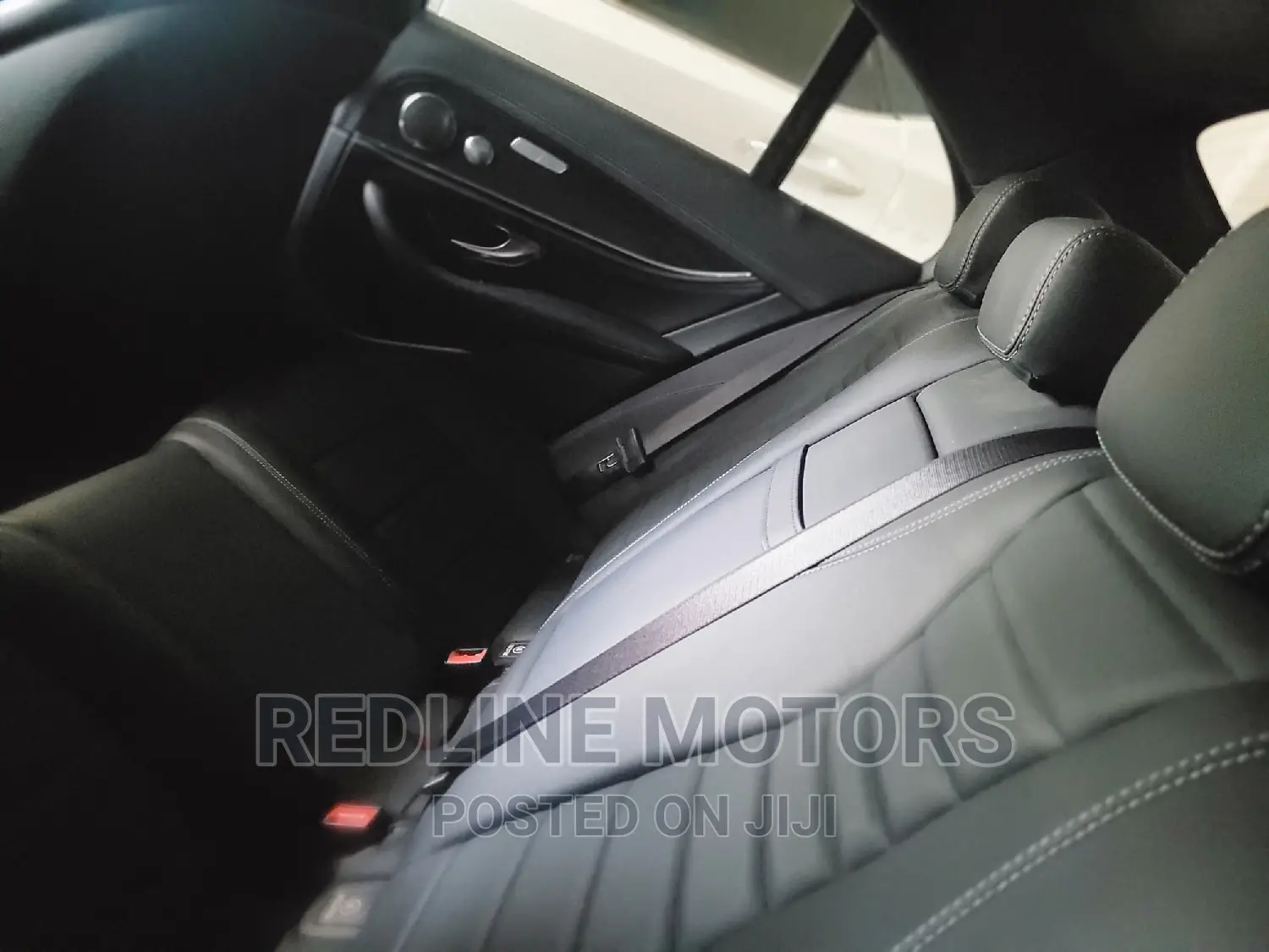 Mercedes-Benz E200 2016 Black