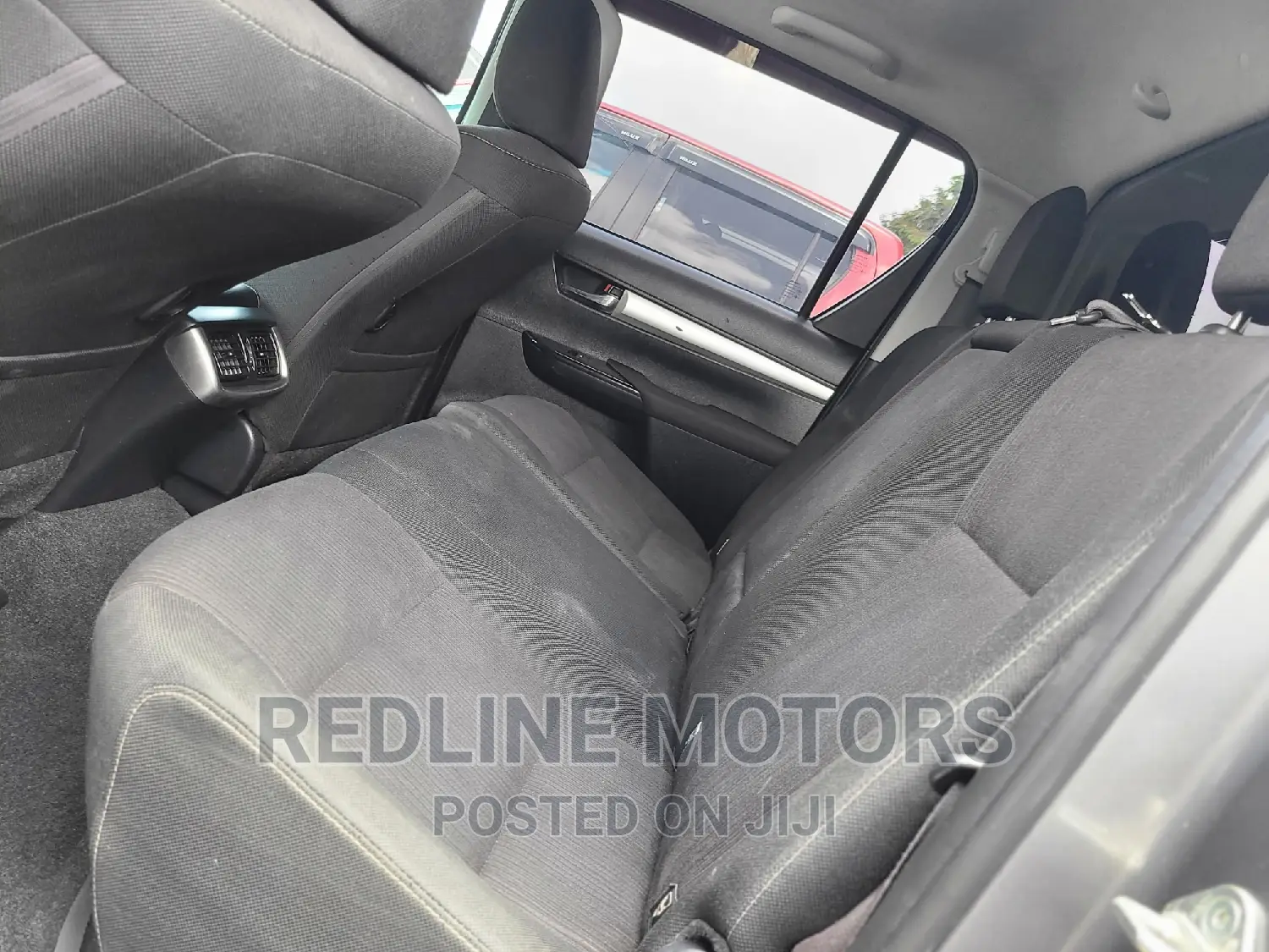 Toyota Hilux 2018 Silver