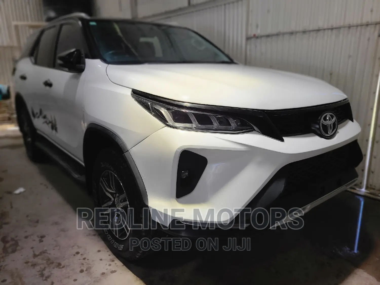 Toyota Fortuner 2016 White
