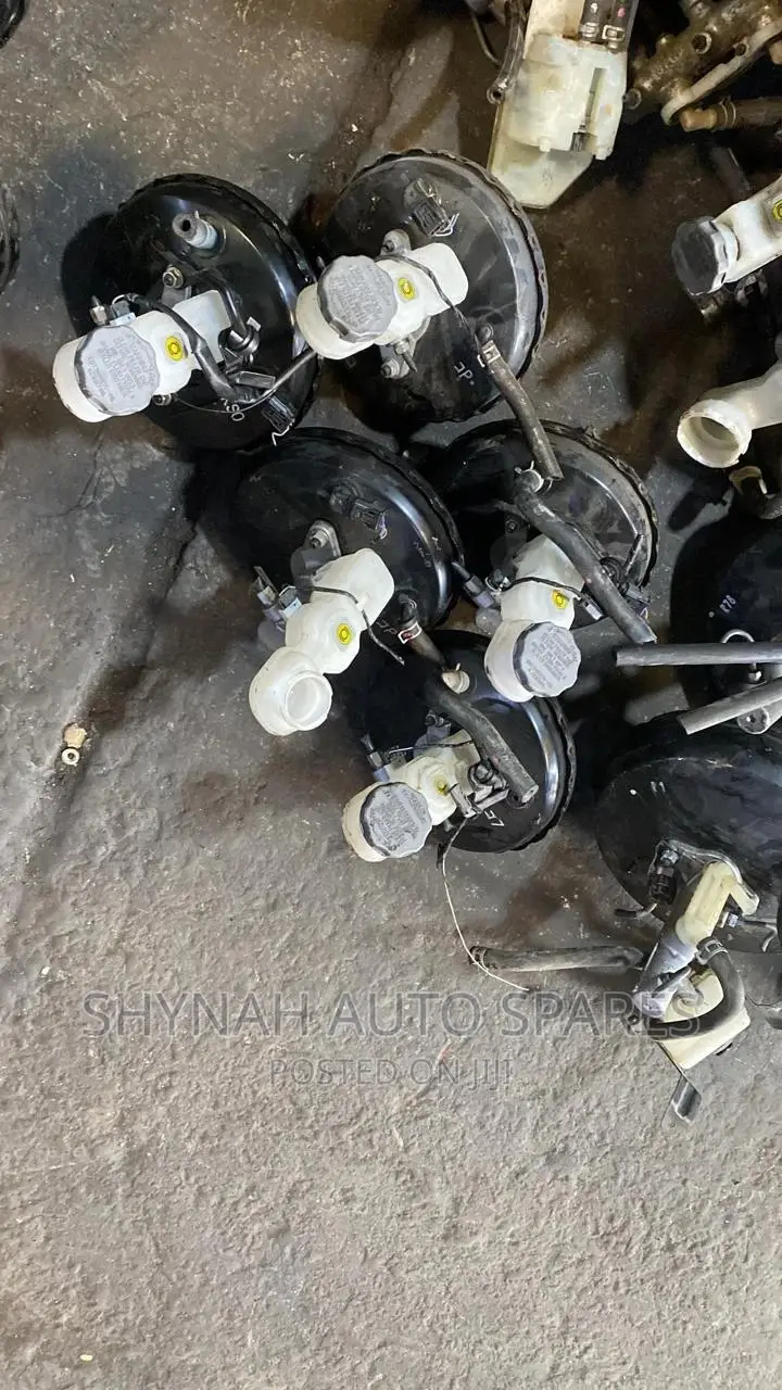 Brake Master Cylinder and Booster Complete Mazda Carol