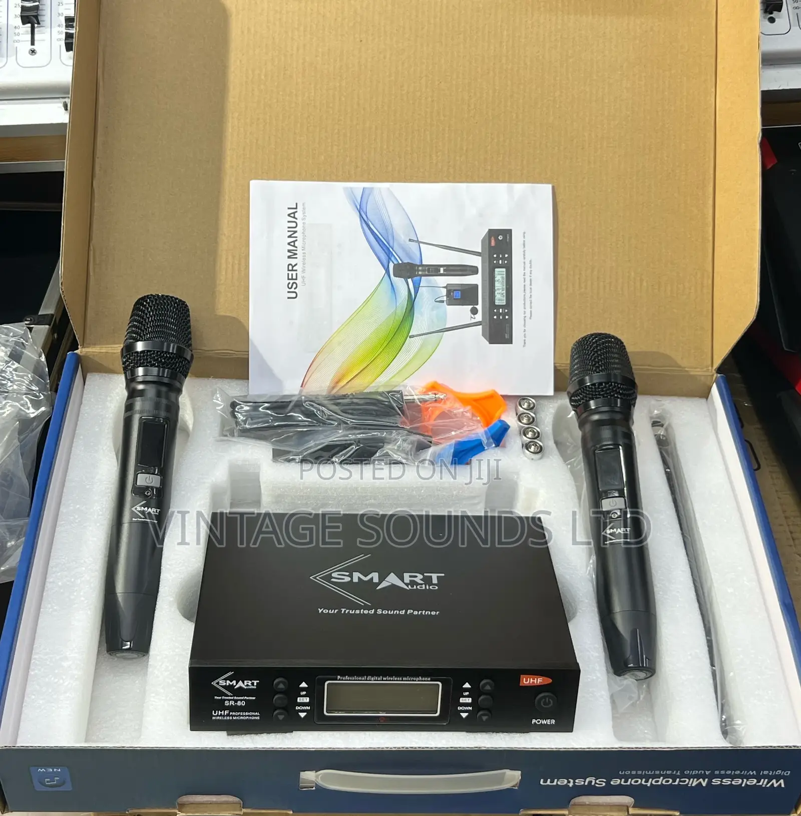 SMART Audio SR-80 Digital Wireless Microphone System