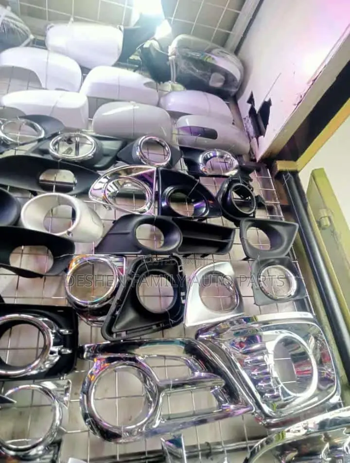 Fog Lights Covers / Side Mirror Covers