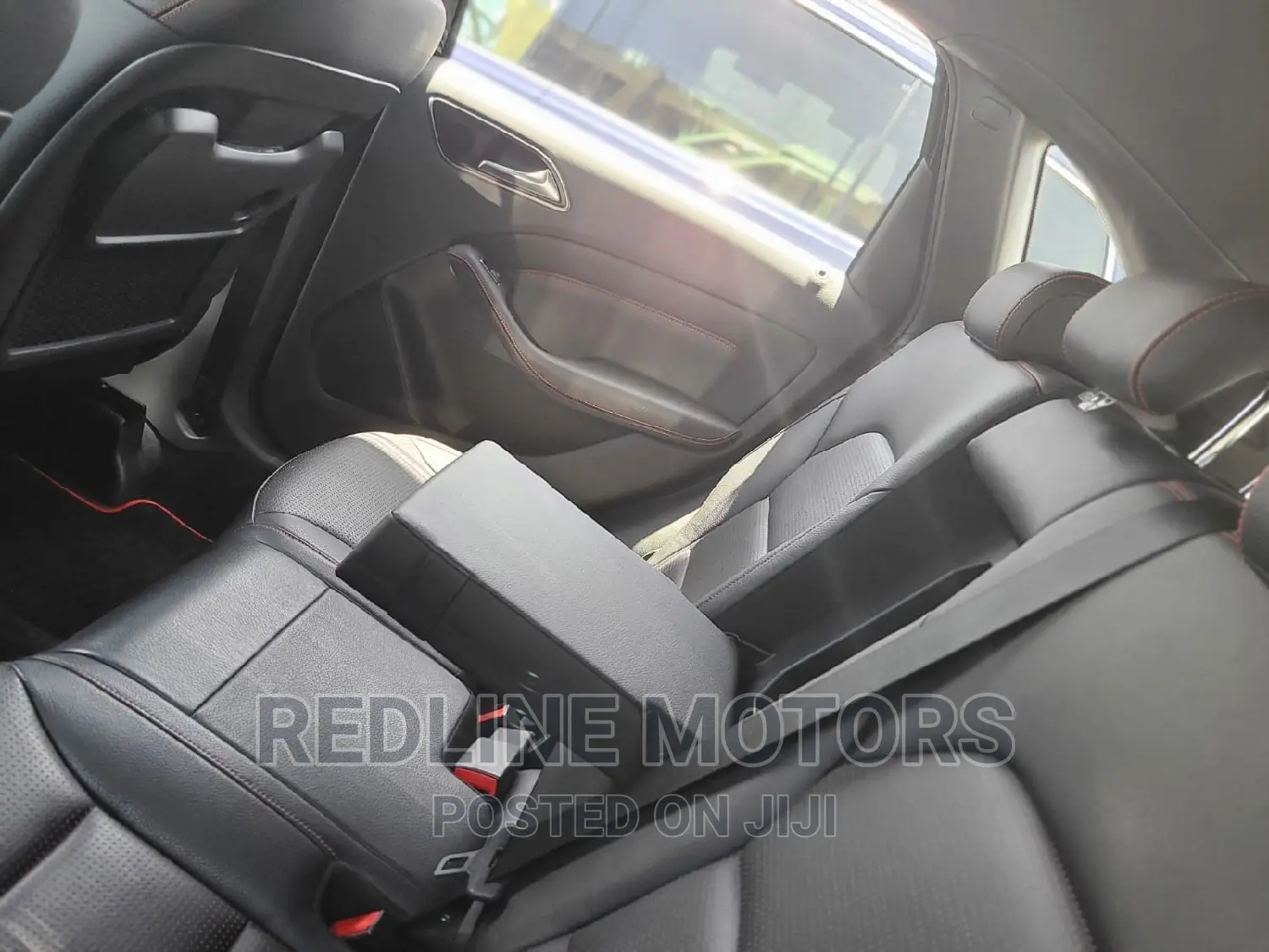 Mercedes-Benz B-Class 2016 Black