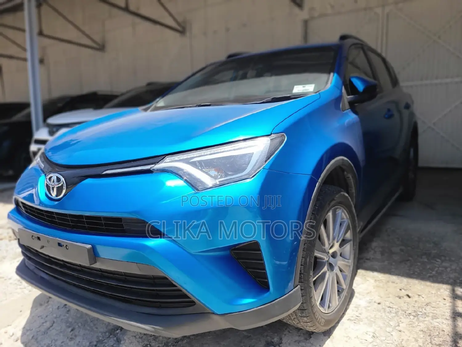 Toyota RAV4 2016 Blue