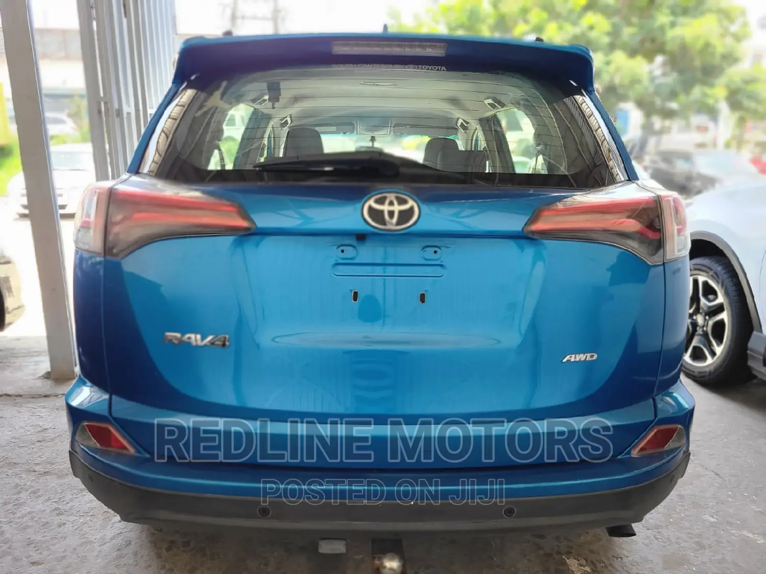 Toyota RAV4 2016 Blue