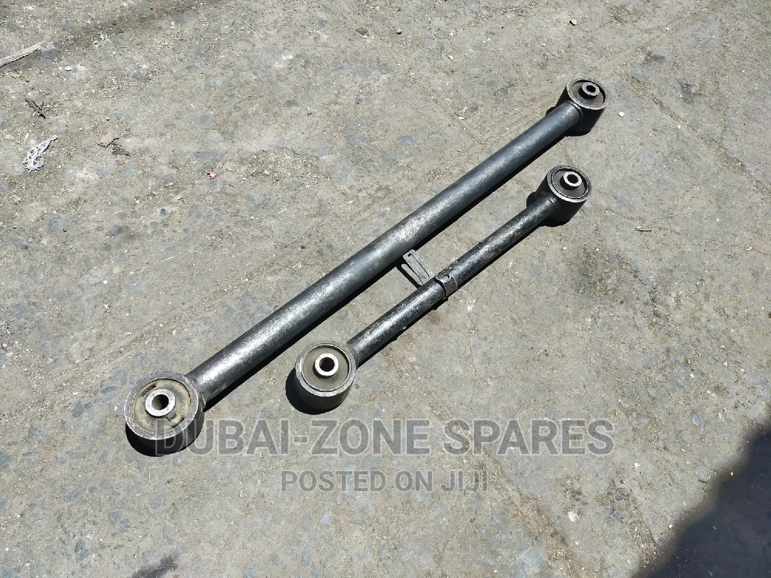 Land Cruiser 100-Series Vx EX Japan Rear Arms Available Now.