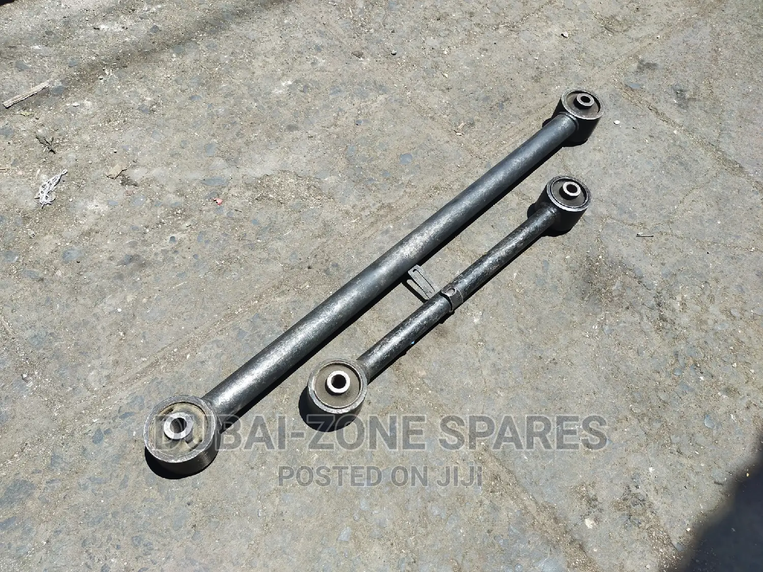 Land Cruiser 100-Series Vx EX Japan Rear Arms Available Now.