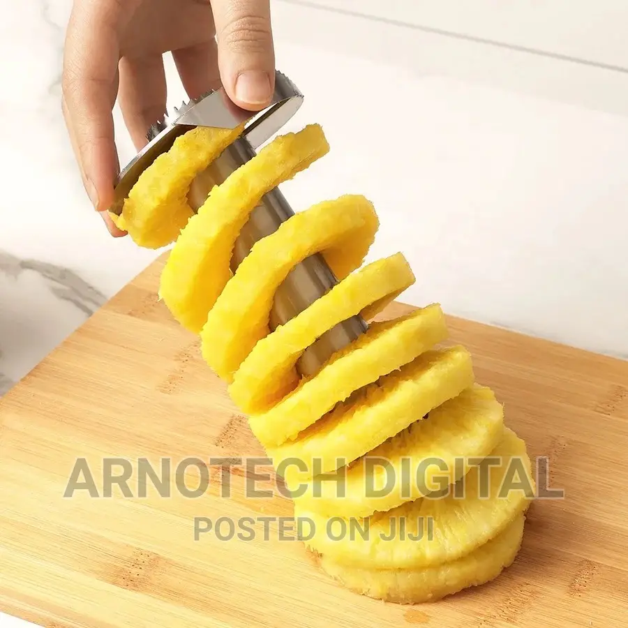 Stainless Steel Pineapple Corer / Slicer
