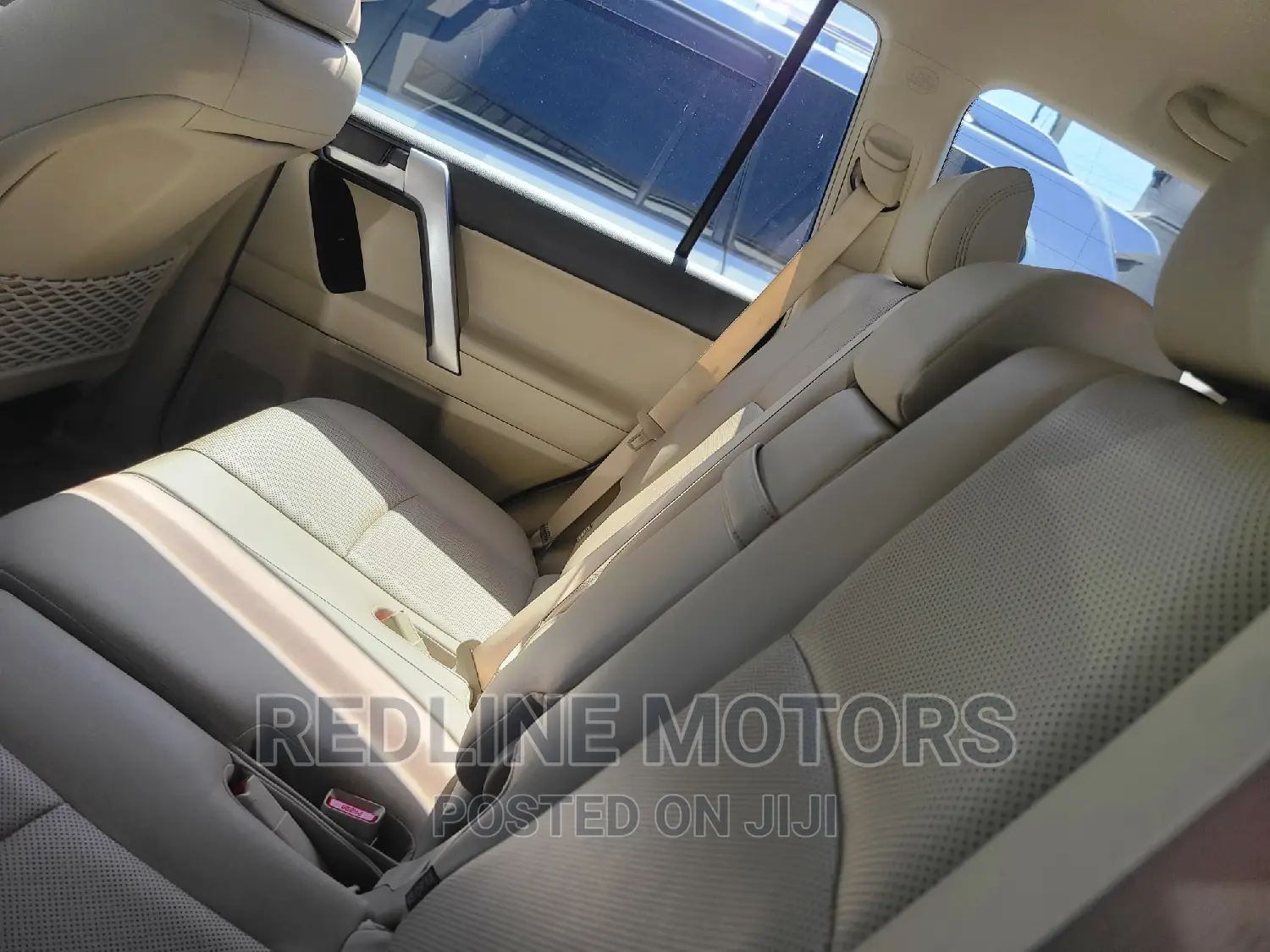 Toyota Land Cruiser Prado 2017 White