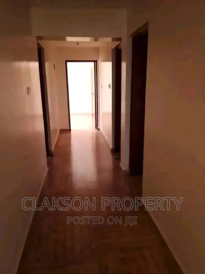 3bdrm Apartment in Naivasha Road Near, Kilimani for rent