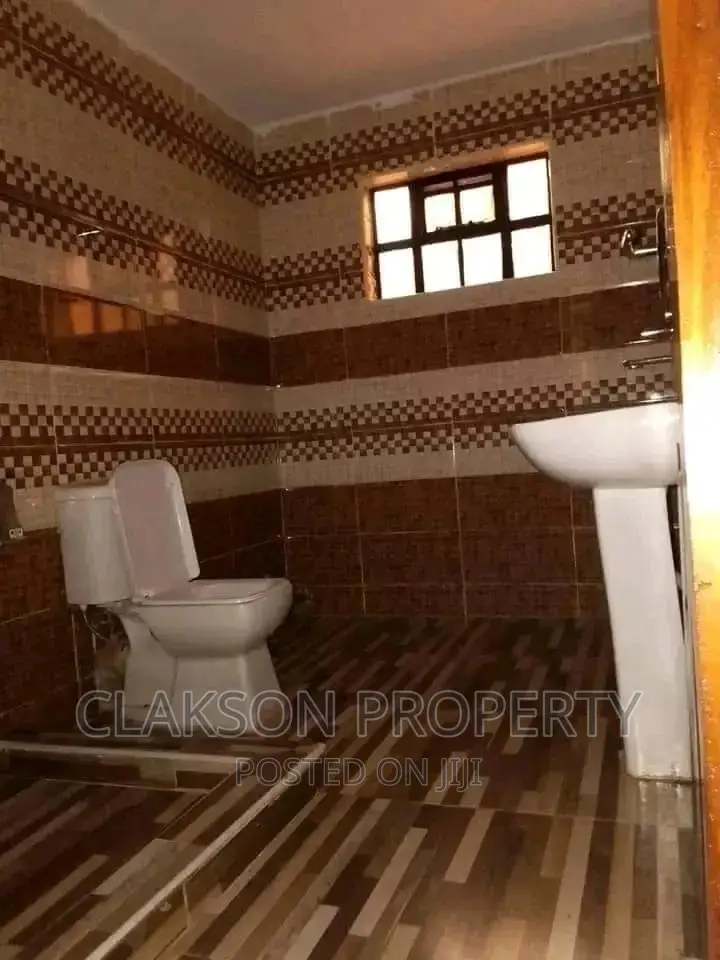3bdrm Apartment in Naivasha Road Near, Kilimani for rent
