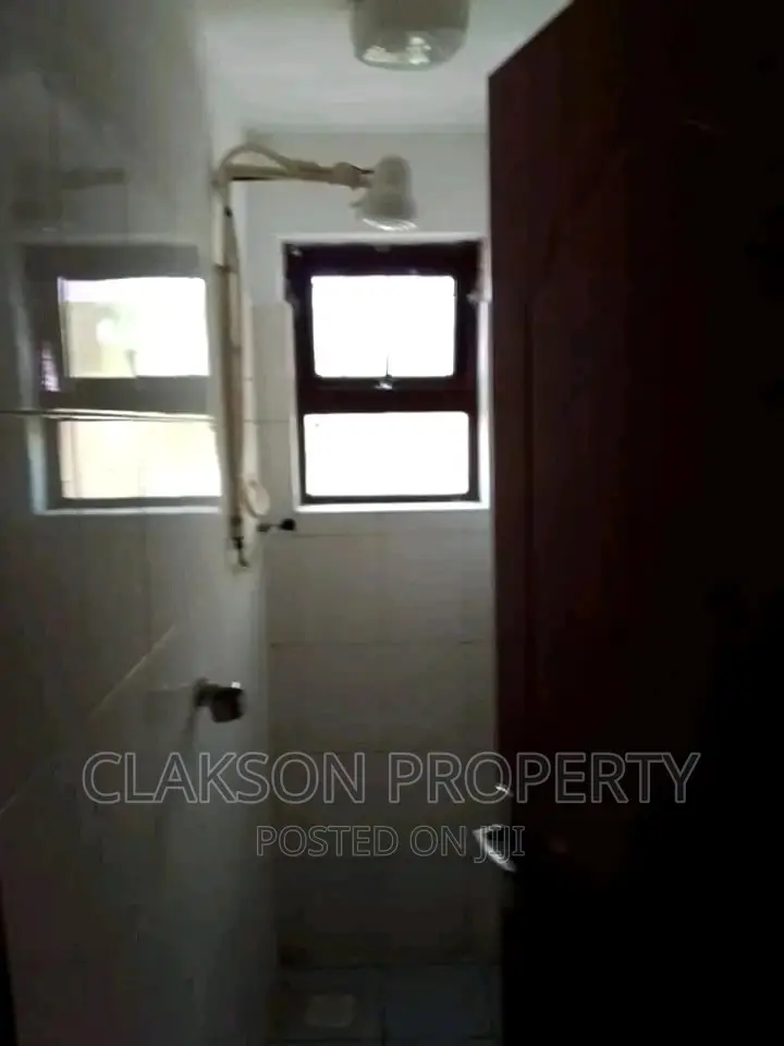 2bdrm Apartment in Naivasha Road Near, Kilimani for rent