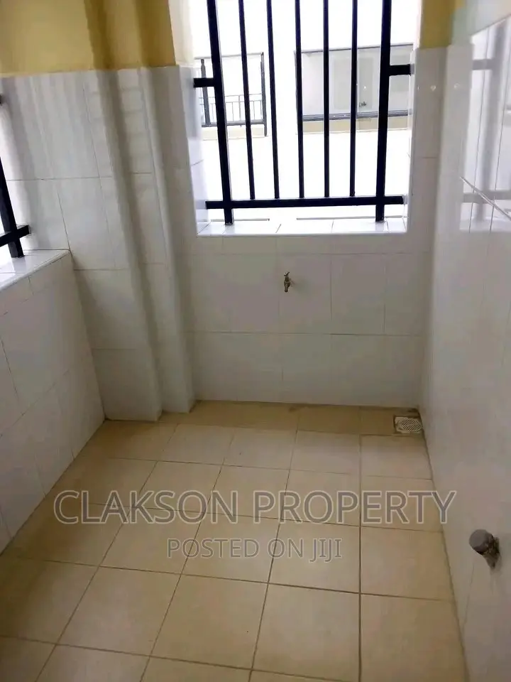 2bdrm Apartment in Ngongroad, Kilimani for rent