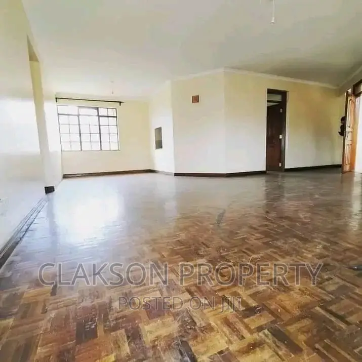 3bdrm Apartment in Naivasha Road Near, Kilimani for rent