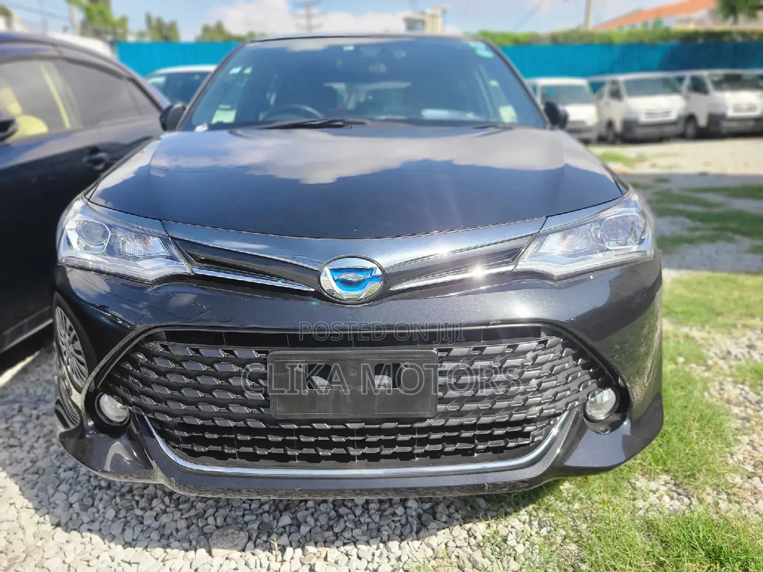 Toyota Corolla Fielder 2016 Black