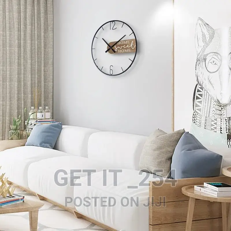 Vintage Wall ClockMinimalist Design
Material : Iron