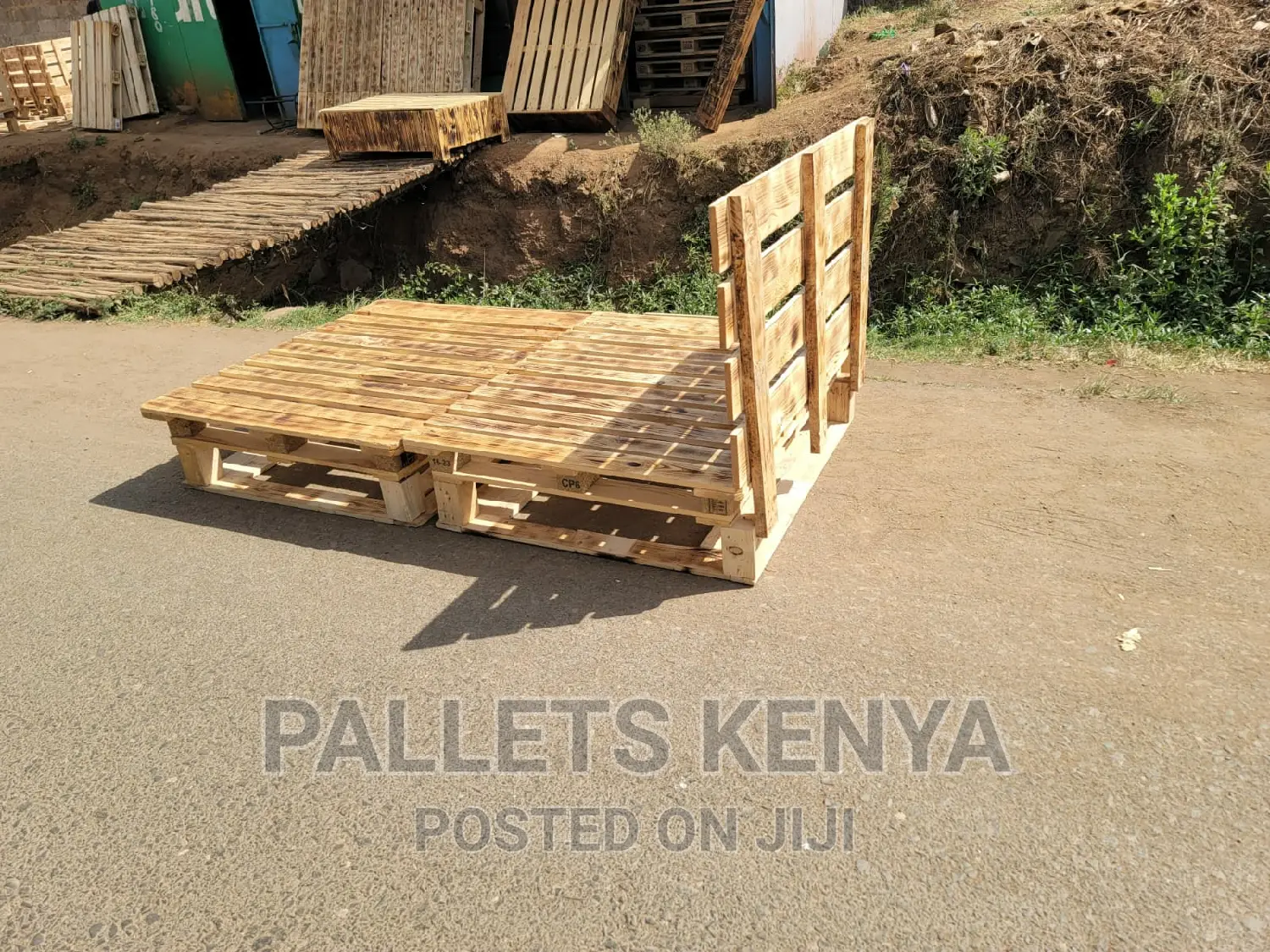 Pallet Bed- Blazed 4*6bed With Drawers. (A;LS)