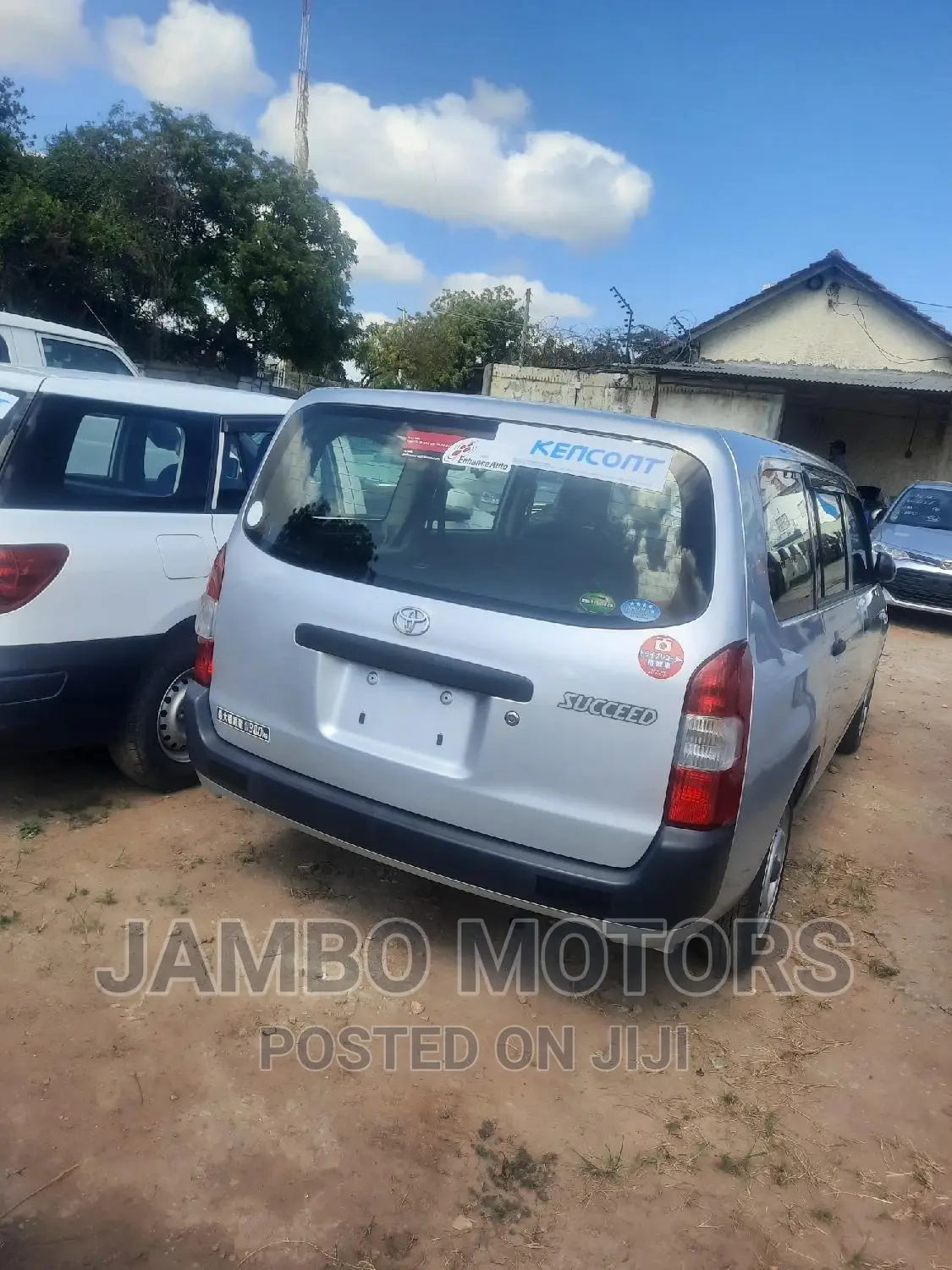 Toyota Succeed SV Premium 2016 Silver