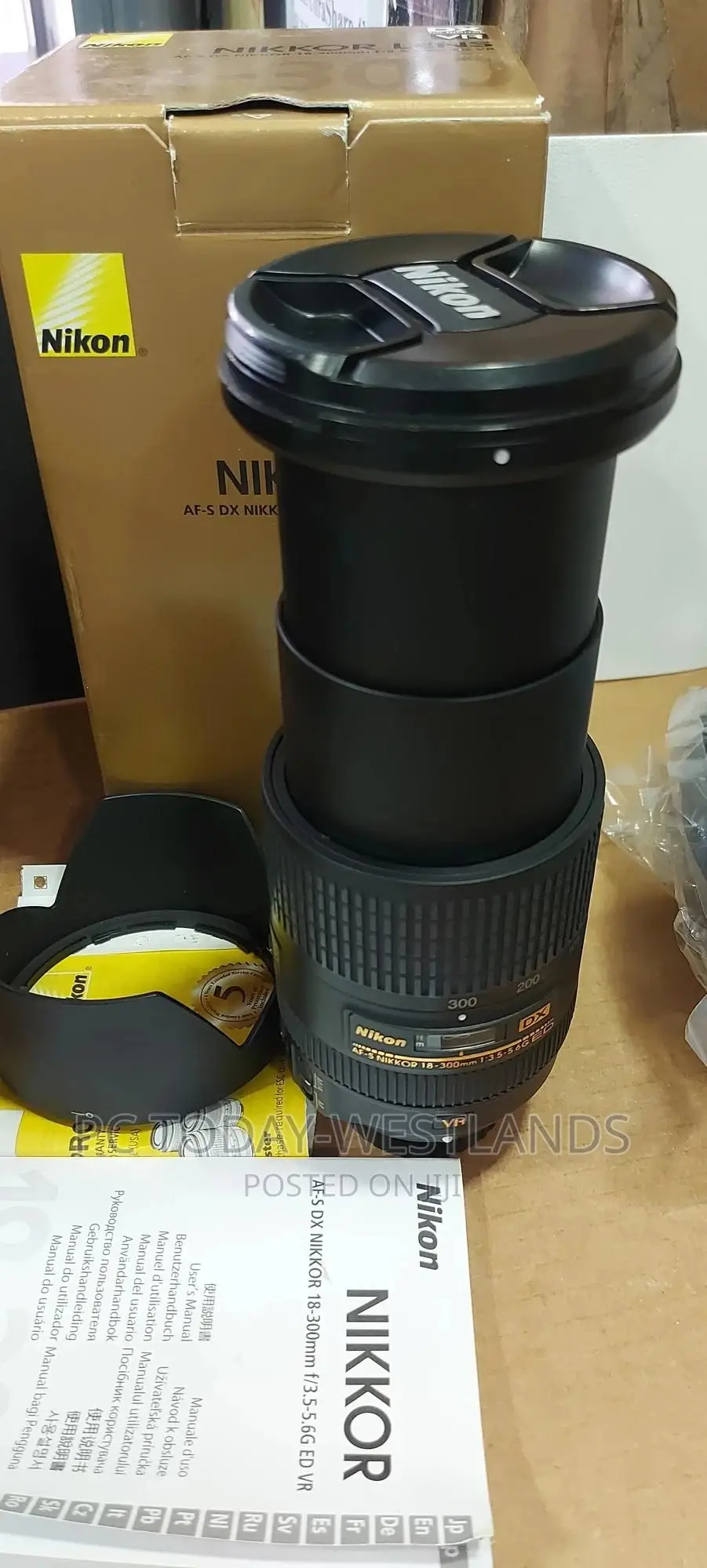 Nikon Af-S Dx Nikkor 18-300mm F/3.5-6.3g Ed VR Lens
