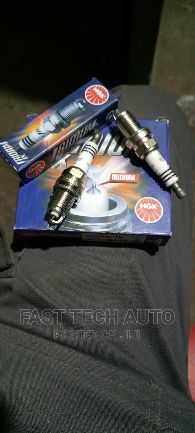 Mitsubishi Pajero Io Spark Plugs