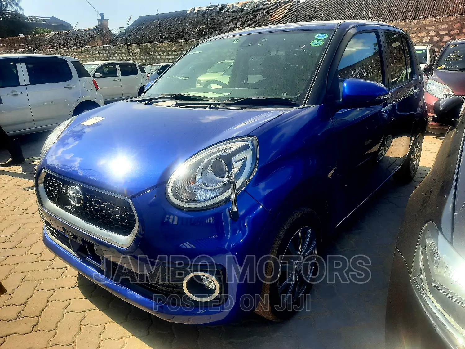 Toyota Passo 1.0 FWD 2016 Blue