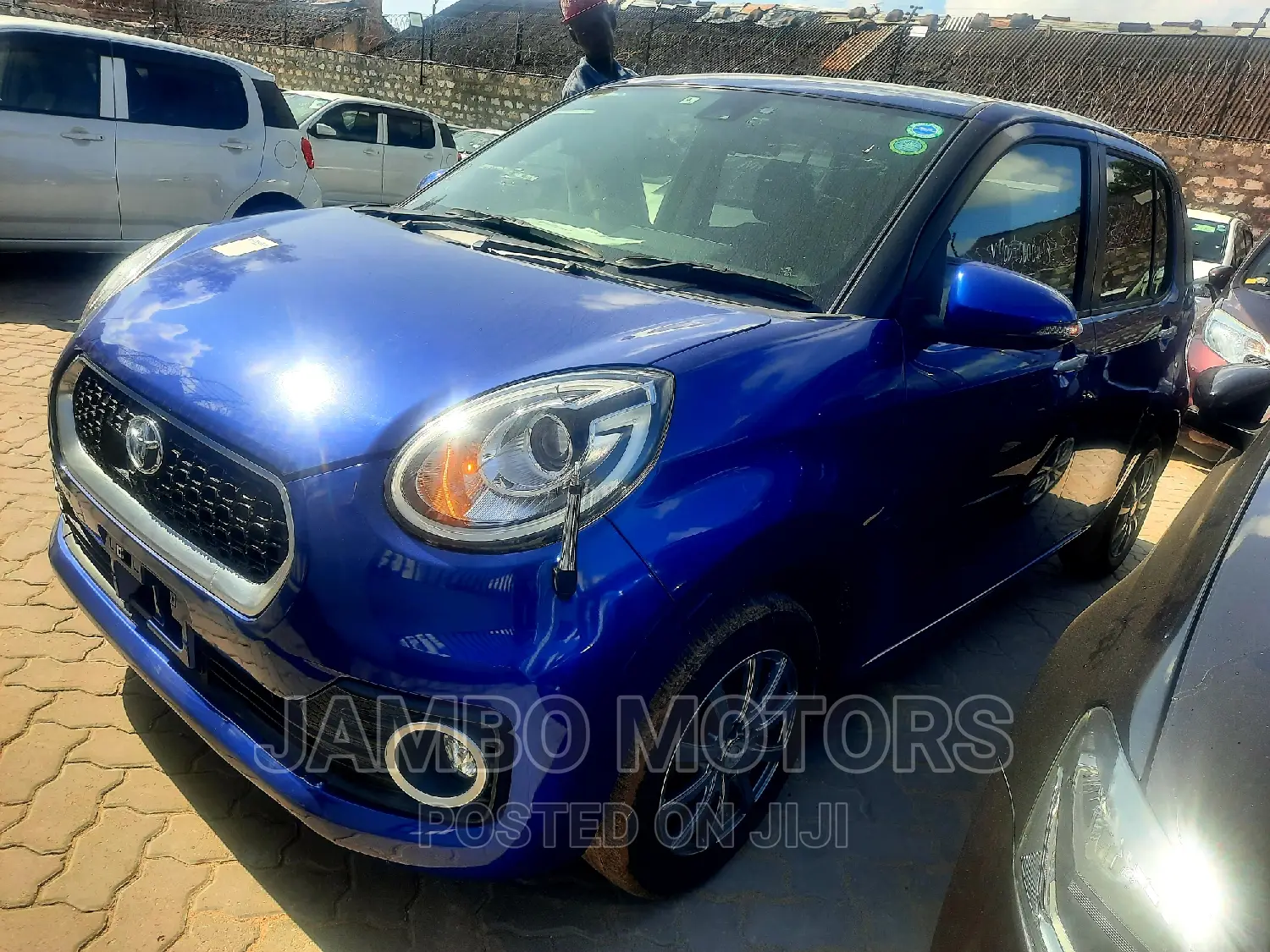 Toyota Passo 1.0 FWD 2016 Blue