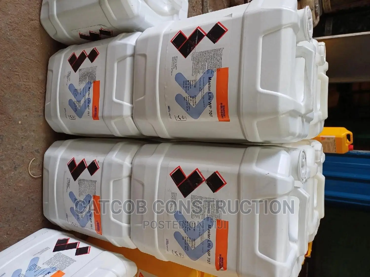 Liquid Concrete Waterproof Admix. Masterlife 707