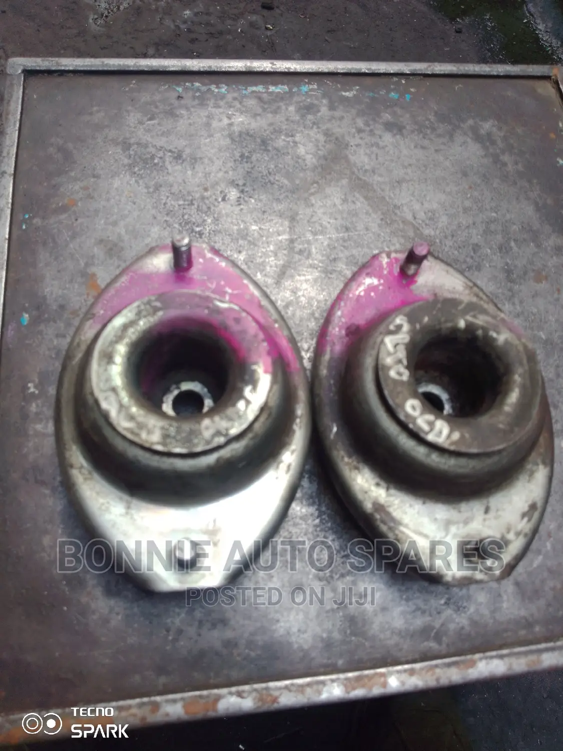 Alto Old Shock Mounting