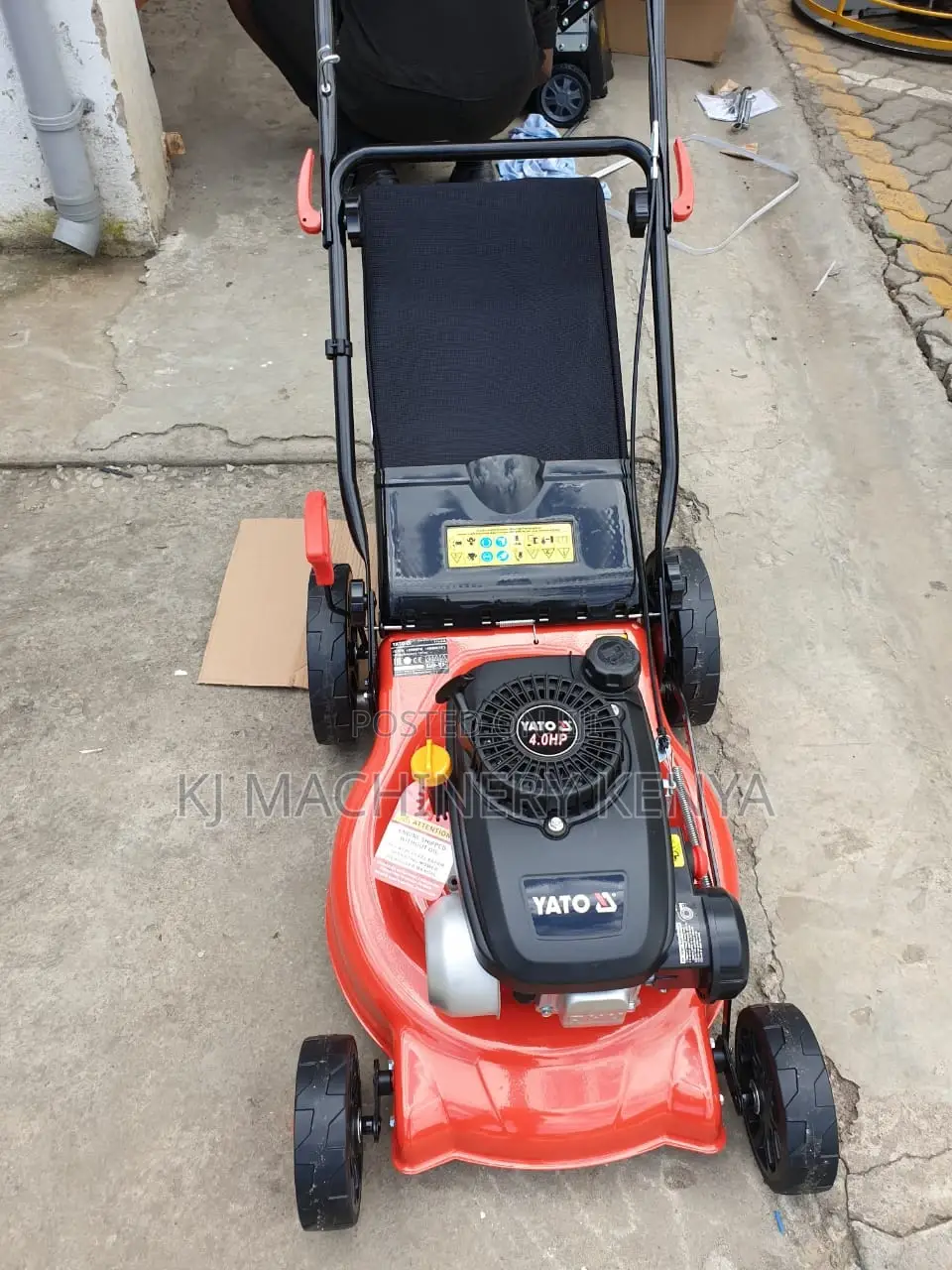Yato-Lawnmowers Machine Available