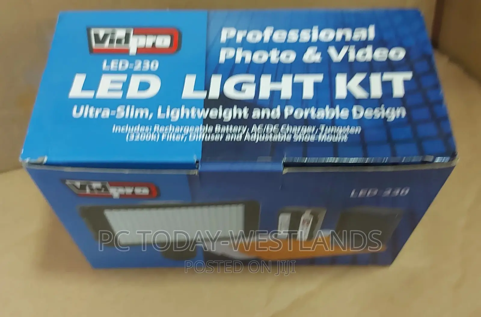 Vidpro LED-230 Photo and Video Light Kit - On Camera Panel